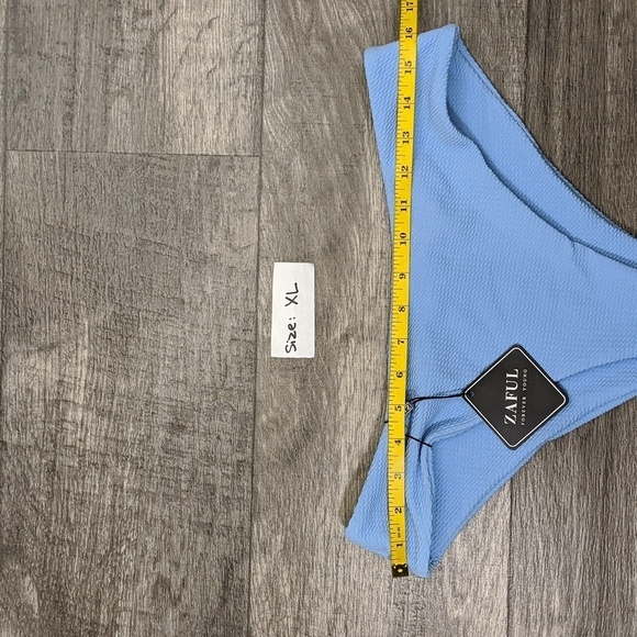 ZAFUL Textured Removable Straps Bandeau Bikini - Picture 10 of 11